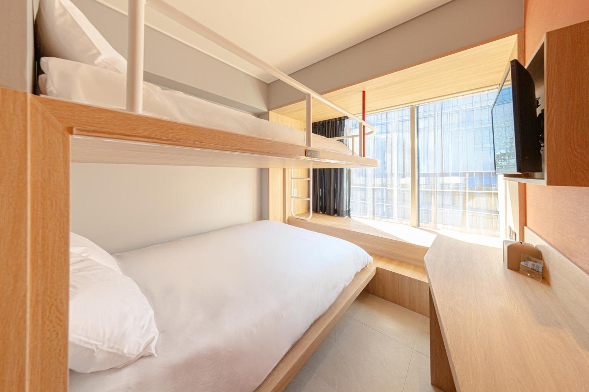 Uhoostay Myeongdong Guesthouse Seoul Ngoại thất bức ảnh